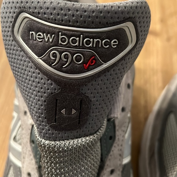 New Balance 990 V6. Like new. - Picture 6 of 7